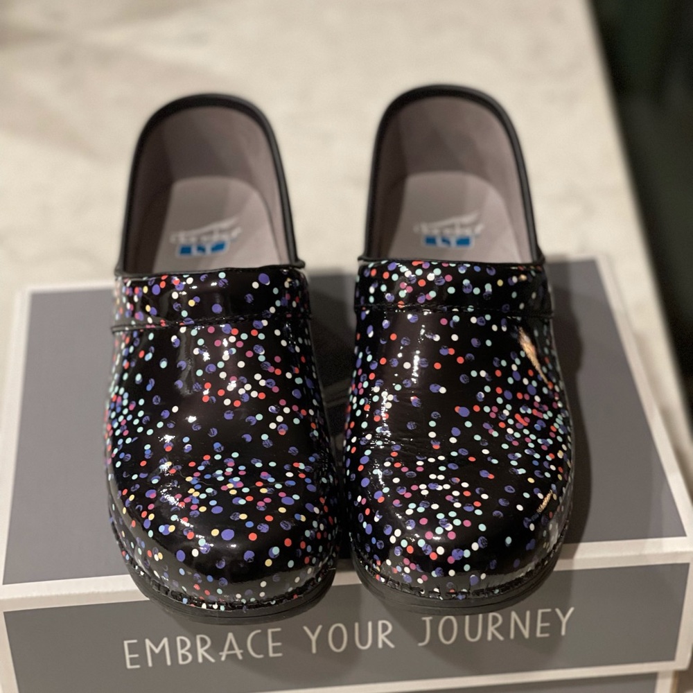 Dansko Confetti Lt Clogs - image 2